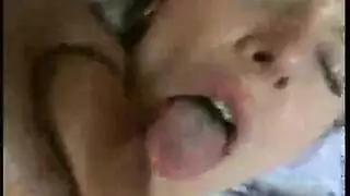 سكس طيز اختي النائمه
