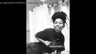 مؤدية لطيفة تحصل على حفرها الممتلئة من قبل ذكر ألفا مسيطر