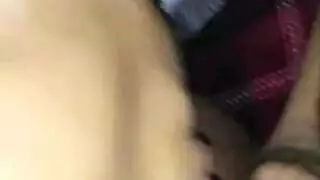 يتحول التدليك إلى فعل جنسي صريح وجنوني في جناح الفندق