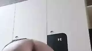 خيالها العاري: ضربات متواصلة بلا توقف